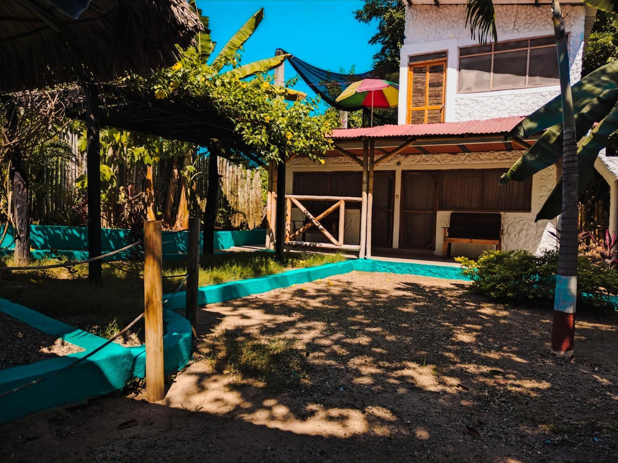 Hostel Cattleya بالومينو المظهر الخارجي الصورة