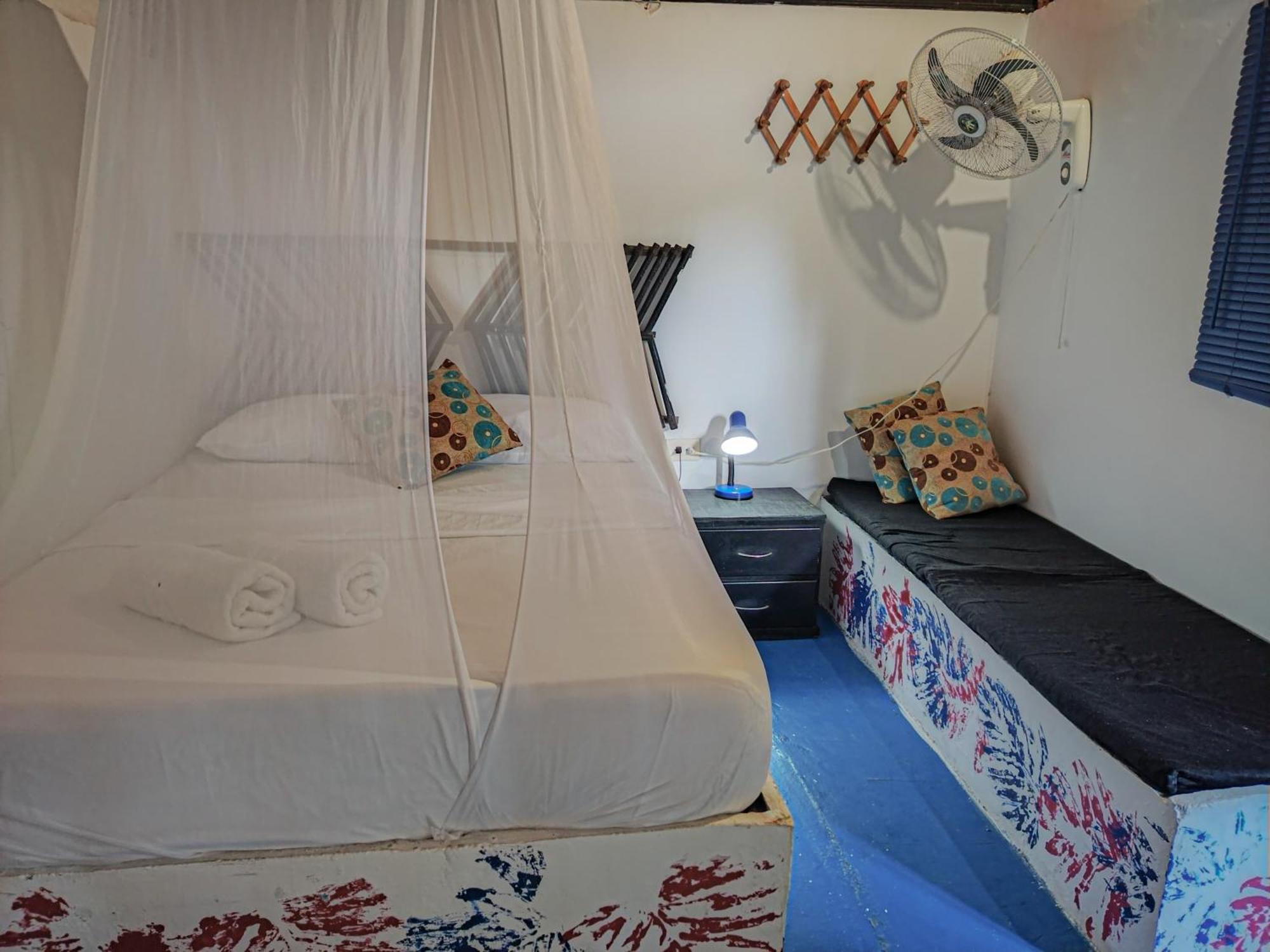 Hostel Cattleya بالومينو المظهر الخارجي الصورة